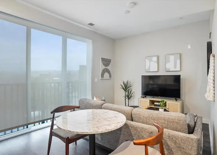 Apartment Cozysuites Roomy 1br, Lawrenceville